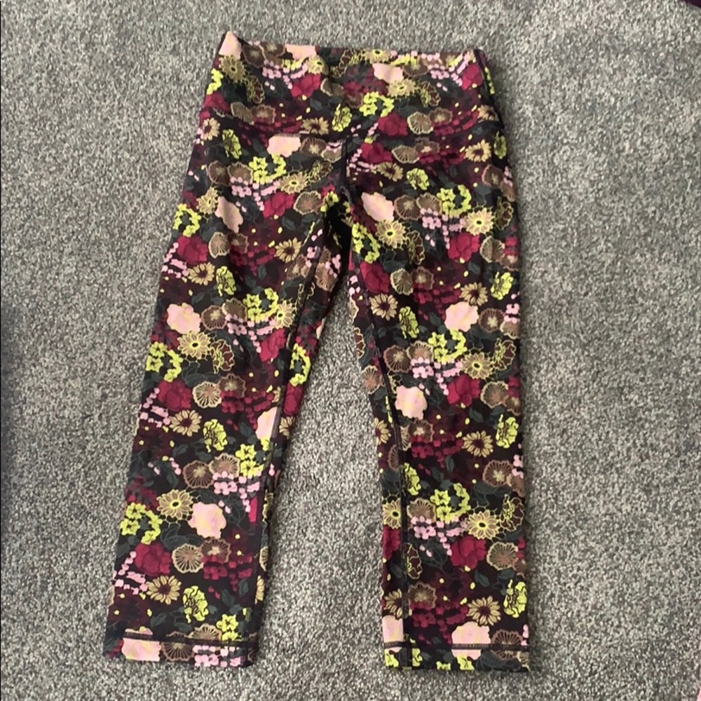 Lululemon floral crop leggings